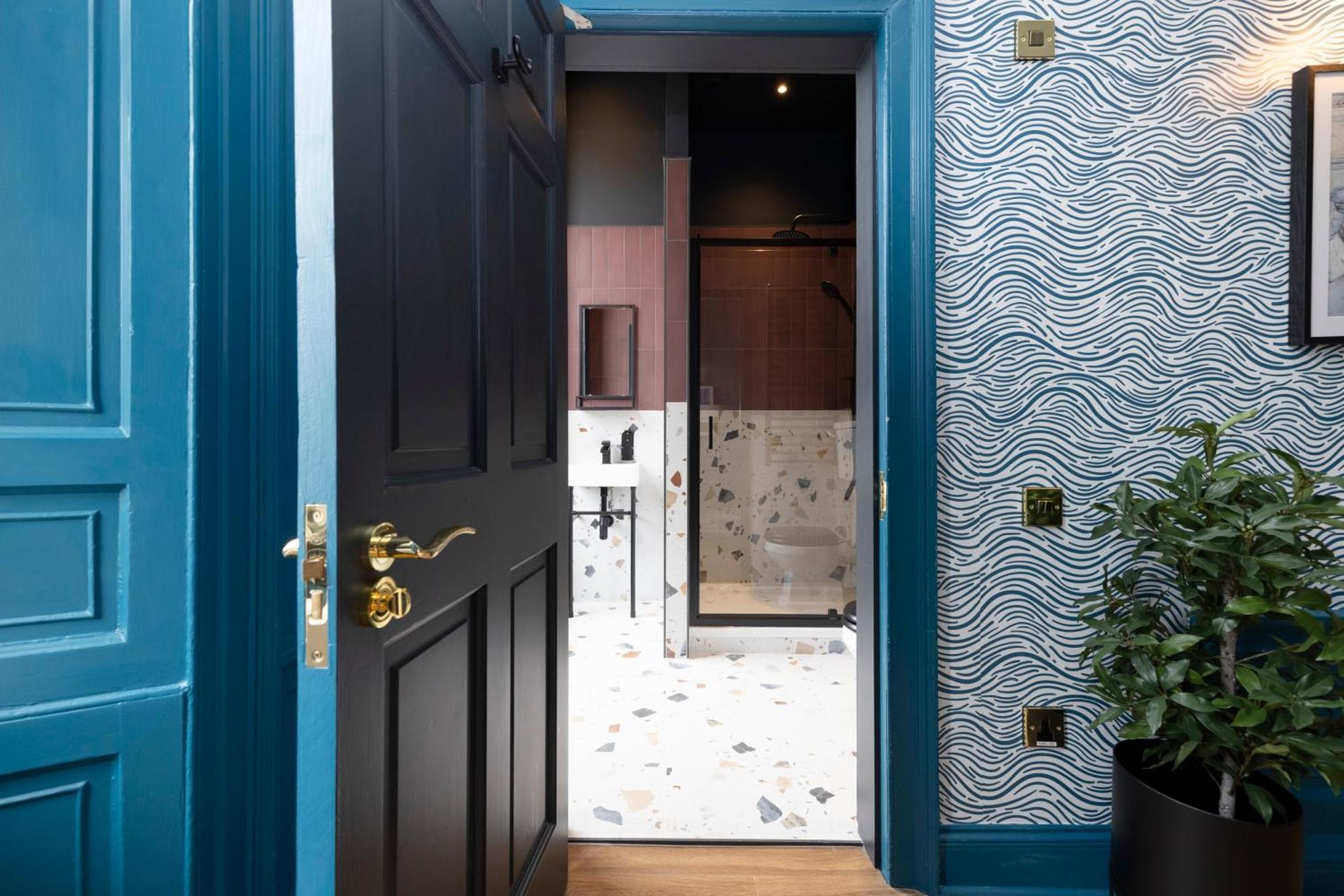 30 Castle Street Aparthotel — Photos 2